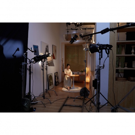 Комплект кино-рефлекторов Godox Knowled LiteFlow 50 Kit - фото 8