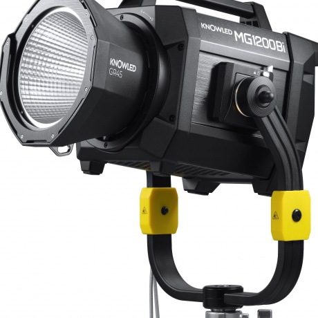 Осветитель светодиодный Godox Knowled MG1200Bi студийный - фото 1