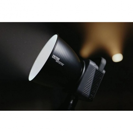 Осветитель Zhiyun Molus G300 (PLG105) - фото 13
