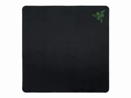 Коврик Razer Gigantus (RZ02-01830200-R3M1)