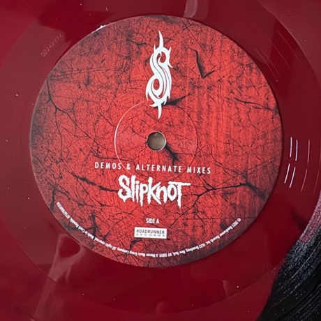 Slipknot - Slipknot (coloured) (0075678601316) виниловая пластинка - фото 10