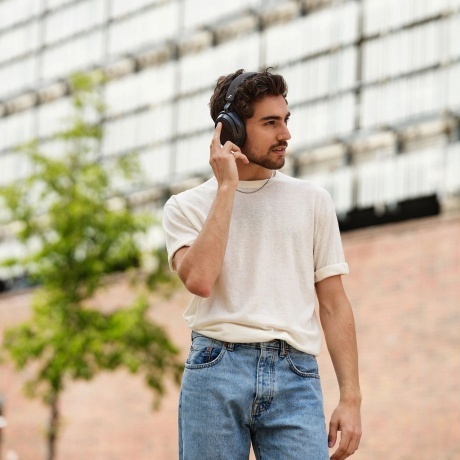 Наушники Sennheiser Momentum 4 Wireless (509266) Black - фото 11