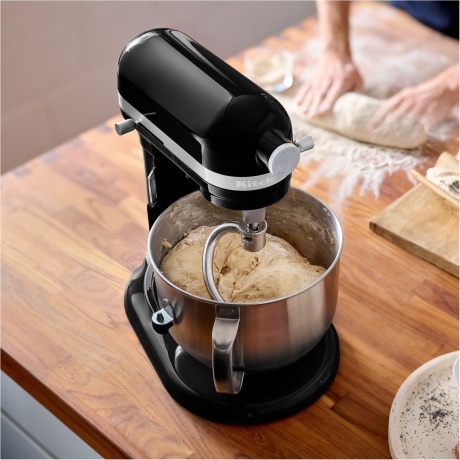 Миксер планетарный KitchenAid Artisan 5KSM70SHXEOB черный - фото 10