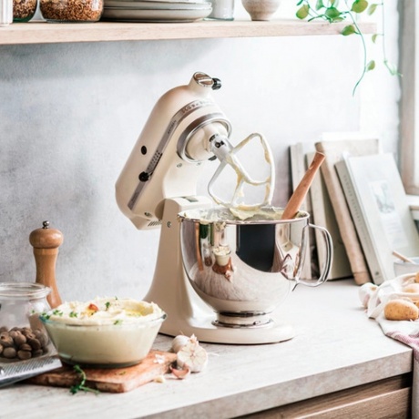 Миксер планетарный KitchenAid Artisan 5KSM125EMH кремовый - фото 6