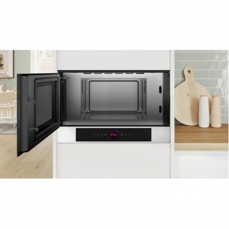 Встраиваемая микроволновая печь Bosch BFL7221W1 21л. 900Вт белая - фото 3
