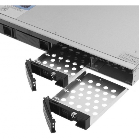Сетевое хранилище QNAP (TS-464U-8G) - фото 6