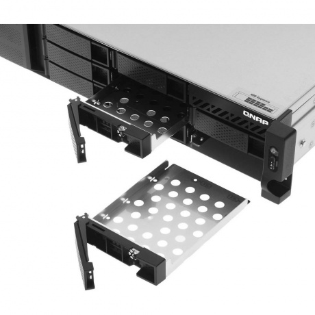 Сетевое хранилище QNAP (TS-873AeU-4G) - фото 3