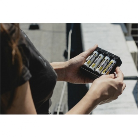 Зарядное устройство Armytek Handy C4 Pro 4 канальное - фото 7