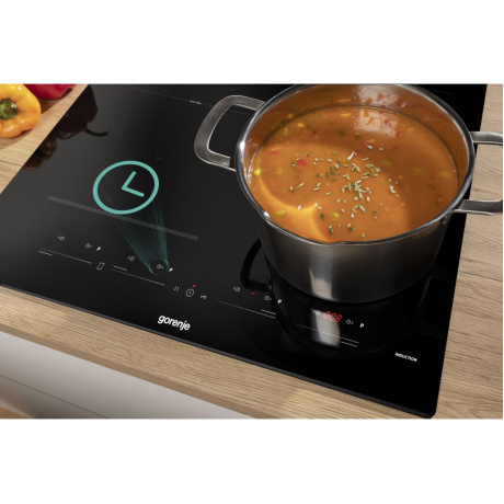 Индукционная варочная поверхность Gorenje GI6432BSCE черный - фото 11